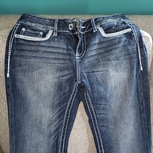 Day trip Womans Jeans Lyra Bootcut 28R Size & 32L